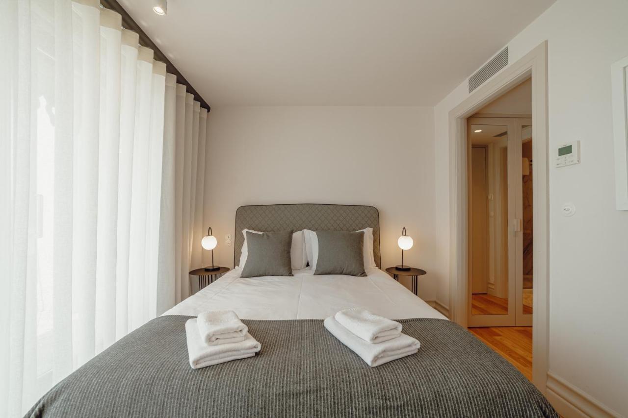 Downtown Penthouse With River View By Vacationy Porto Exterior photo