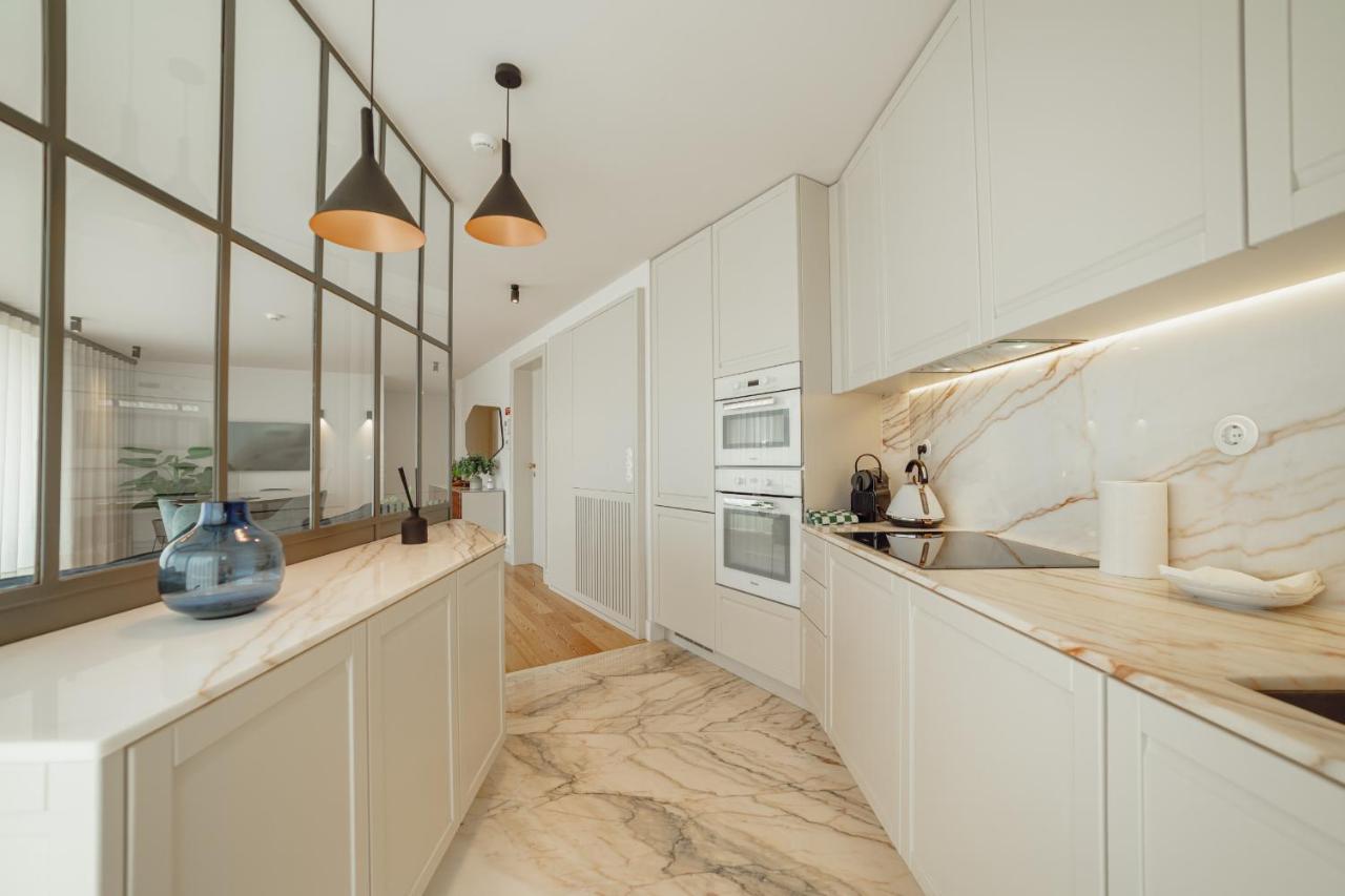 Downtown Penthouse With River View By Vacationy Porto Exterior photo