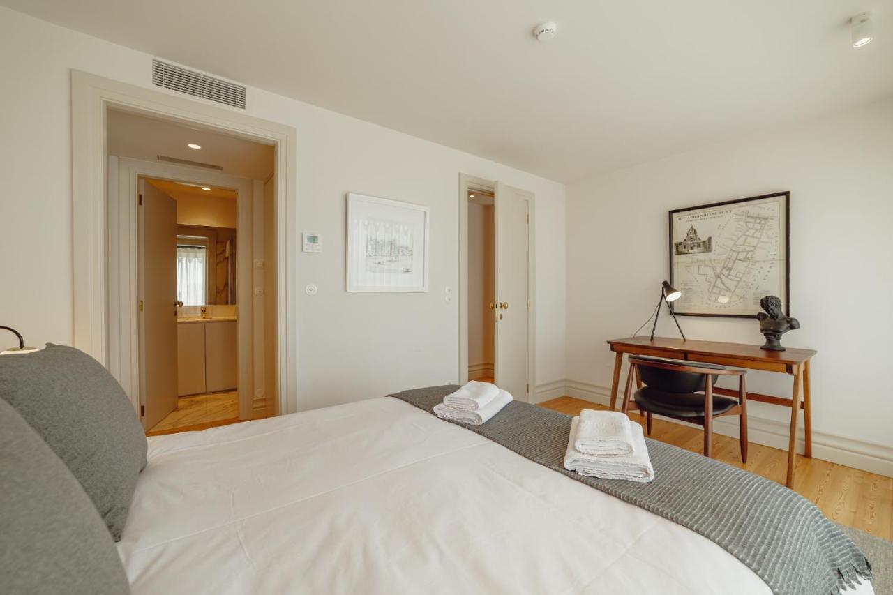 Downtown Penthouse With River View By Vacationy Porto Exterior photo