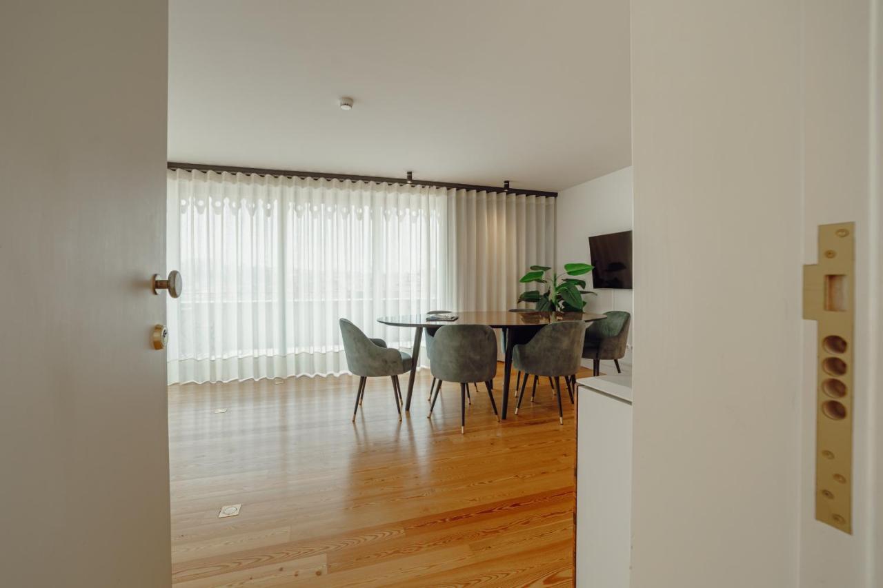 Downtown Penthouse With River View By Vacationy Porto Exterior photo